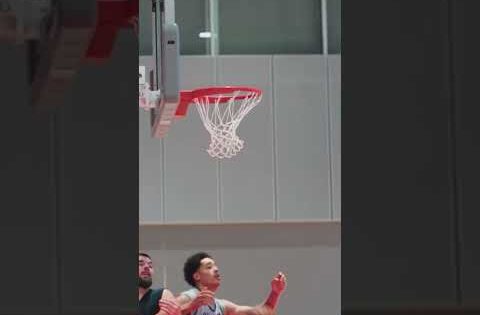 Kawhi signature fadeaway🤖