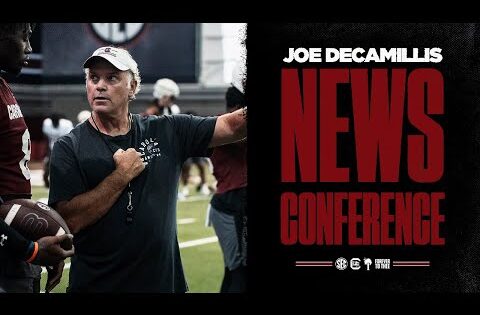 Football: Joe DeCamillis News Conference 10/08/25