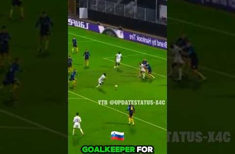 best save  #bestgoals #football #soccer #highlightfootball #fifa #ronaldo #shorts  #viral