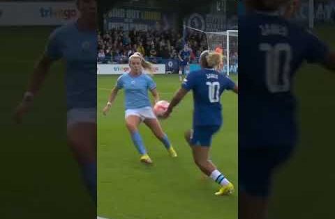 Top five most skillful female players in football history. #skills #ronaldinho #messi #neymar #messi