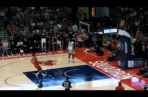 경기중 360도 덩크 찍는 농구 선수 공개 | NBA 뉴올리언스 VS 휴스턴