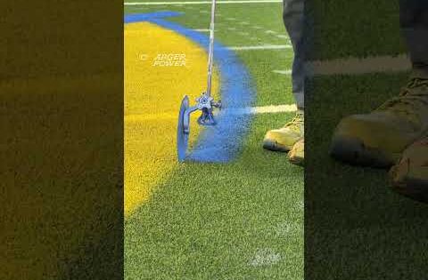how an nfl field is painted for game day 👀